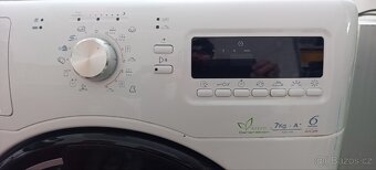 Sušička prádla Whirpool - 2