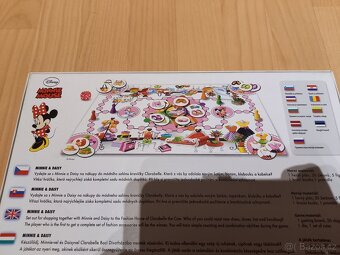 Hra Minnie a Daisy - obchod/butik - 2