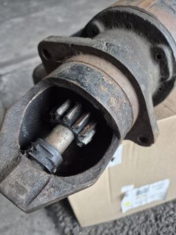 Startér Zetor 25 - 2