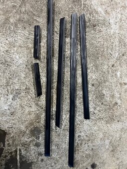 Bmw e39 černé lišty dveří - 2