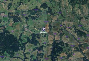 Prodej podílu 4/21 pole 33 526 m², Bochov - 2