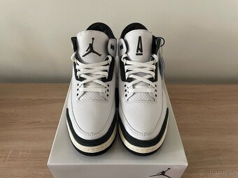 Nike Air Jordan 3 x A Ma Maniére - 2