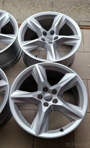 5x112 8x19 ET 28 Audi Q 7 originální kola - 2