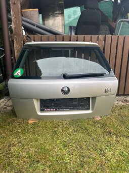 Páté dveře Škoda Fabia - 2