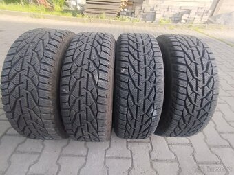 Ford 205/55 R16 - 2
