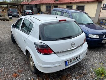 Opel Astra - 2