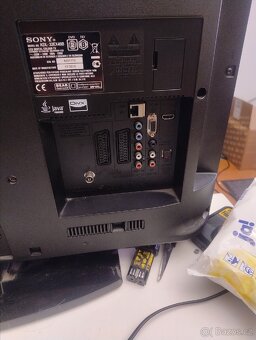 Sony Bravia KDL - 32EX40B, Blu - ray - 2