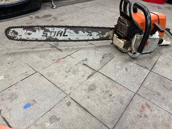 Stihl motorová pila 60 cm lišta - 2