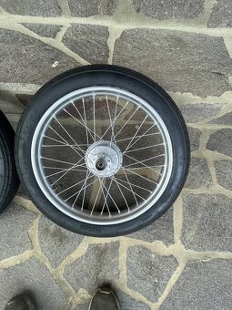 Jawa 550 kola - 2