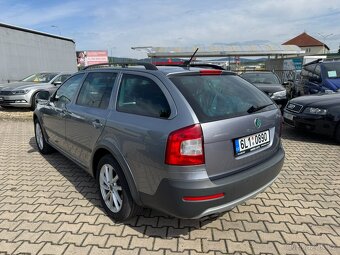 Škoda Octavia SCOUT 4X4 2,0 TDI 103 KW - 2