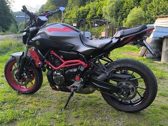 yamaha mt07 - 2