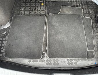 Originální velur koberečky Hyundai i40 - 2