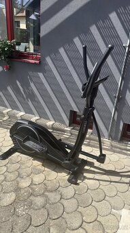 Prodám Eliptický trenažér TOORX ERX 100 HRC - 2