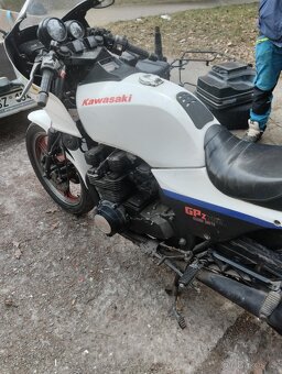 Kawasaki 750 Gpz - 2