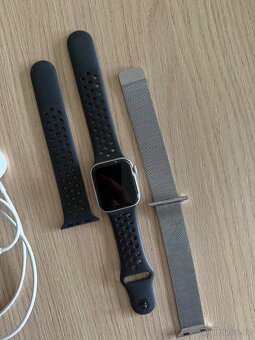 Apple Watch Series 5 GPS, 40mm – stříbrné hliníkové pouzdro - 2