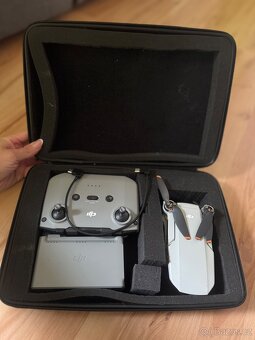 Dron DJ mini šedý - 2