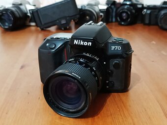 NIKON F70 (Kiron Macro MC 28-70mm) - 1994 - 2