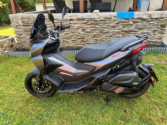 Aprilia SR GT 125 E5+ ABS - 2