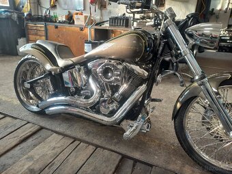 Harley Davidson stavba - 2