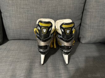 Bauer supreme S37 4 EE skates - 2