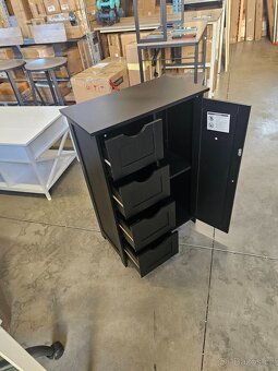 NOVÁ SKŘÍŇKA - 2