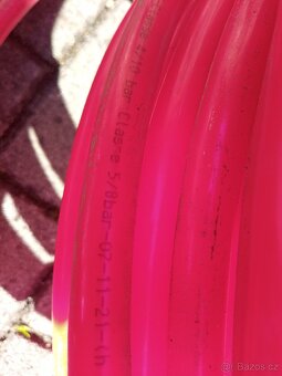 Prodám trubku pro podlahové topení - 2