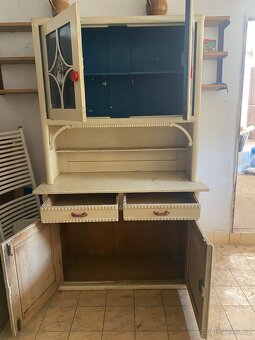 historické kredence - 2