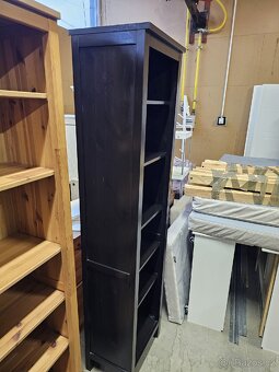 KNIHOVNA IKEA HEMNES - 2