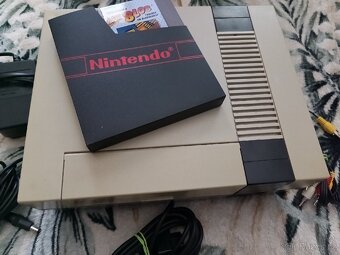 Nintendo NES + Hra - 2