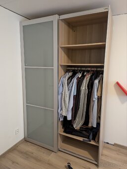 skříň IKEA 150 x 236 x 65 - 2