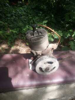 Prodám motor java 175 cca rok 38 - 2