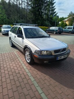 Volvo V40 - 2