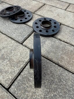 Podložky eibach pro-spacer black na Golfa 8R - 2