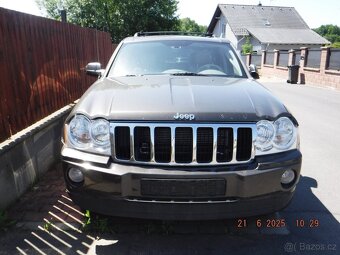 Prodám Jeep Grand Cherokee r.v.2005 4,7 V8 - 2