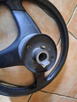 Audi tříramený volant NARDI Italia. - 2
