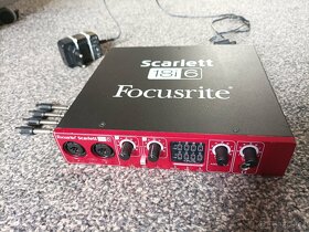 Focuscrite Scarlett 18i6 - 2
