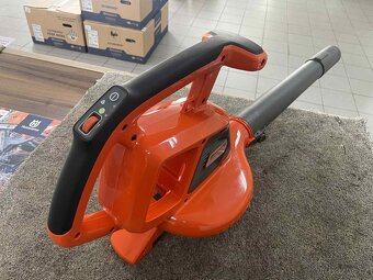 Aku Foukač Husqvarna 120 iBV - 2