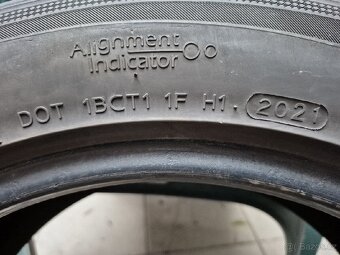 HANKOK 215/55/17 - 2