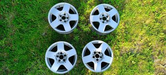 ALU orig. VW Golf 4 6Jx15 ET38 5x100 vč. pokliček - 2
