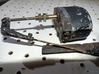 Avog motůrek stěračů - 2