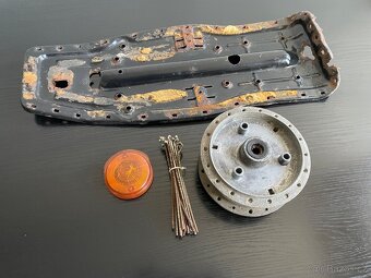 Náhradní díly Simson S50 (cena za vše) - 2