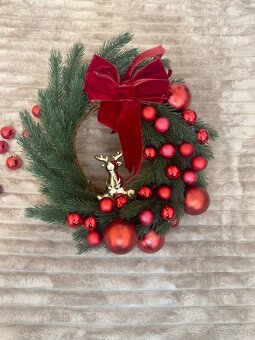 🎅 Elegantní vánoční věnec na dveře - 2
