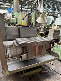 Nástrojařská frézka FNGJ 32 - 2