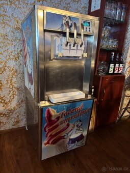 Prodám zmrzlinový stroj BQ332-2 - 2