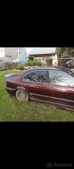 Prodám přední - zadní nárazník- prahy - 2