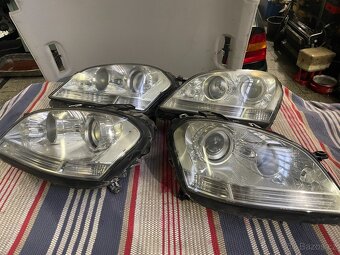 Mercedes-Benz ML GL A B E světlo xenon halogen - 2