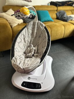 Houpátko 4moms mamaroo 4 - 2