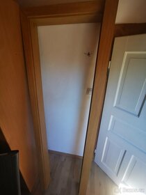 Komplet posuvné dveře 70cm - 2