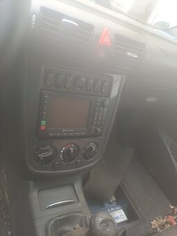 Mercedes Benz Vaneo - 2