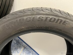 225/50/18 Bridgestone - 2